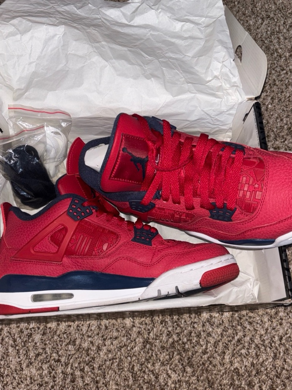 Jordan 4 FIBA